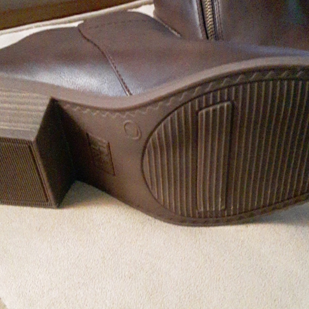 Shoe boots - Picture 2 of 2